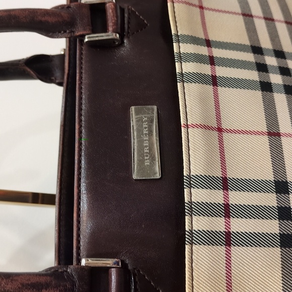 Burberry Nova Check Handbag - Picture 2 of 14